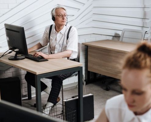 Discriminación por edad en el trabajo